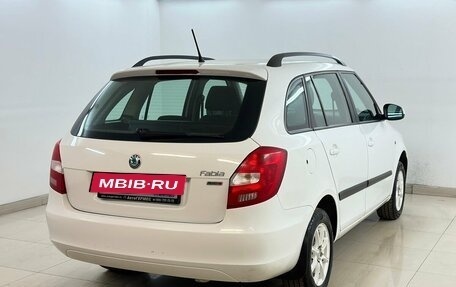 Skoda Fabia II, 2012 год, 649 000 рублей, 3 фотография