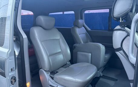 Hyundai Grand Starex Grand Starex I рестайлинг 2, 2014 год, 2 100 000 рублей, 5 фотография