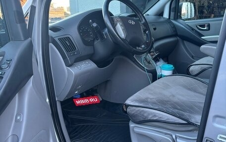 Hyundai Grand Starex Grand Starex I рестайлинг 2, 2014 год, 2 100 000 рублей, 11 фотография