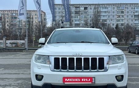Jeep Grand Cherokee, 2012 год, 1 890 000 рублей, 3 фотография