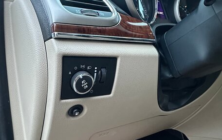 Jeep Grand Cherokee, 2012 год, 1 890 000 рублей, 37 фотография