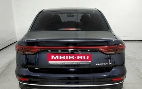 Geely Emgrand, 2024 год, 1 800 000 рублей, 3 фотография