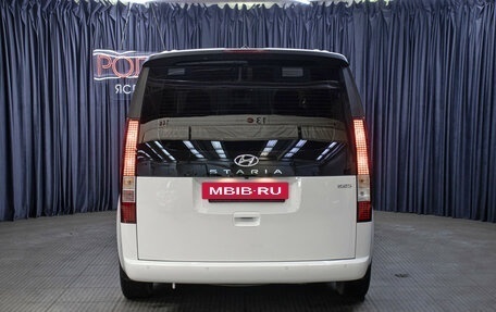 Hyundai Staria, 2021 год, 4 598 000 рублей, 6 фотография