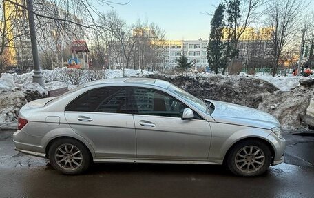 Mercedes-Benz C-Класс, 2007 год, 750 000 рублей, 1 фотография