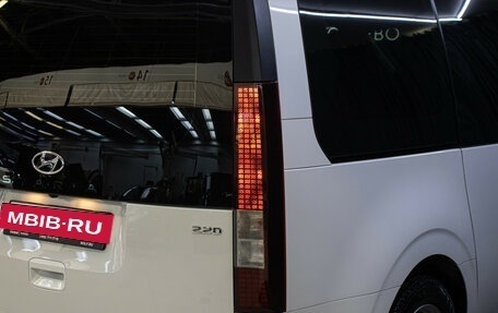 Hyundai Staria, 2021 год, 4 598 000 рублей, 25 фотография