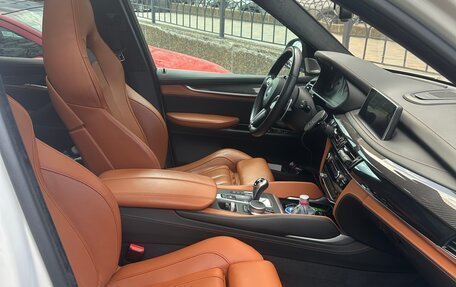 BMW X5 M, 2018 год, 5 950 000 рублей, 14 фотография