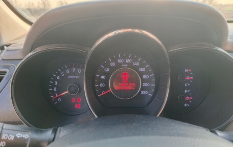 KIA Rio III рестайлинг, 2012 год, 580 000 рублей, 6 фотография