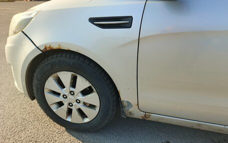 KIA Rio III рестайлинг, 2012 год, 580 000 рублей, 25 фотография