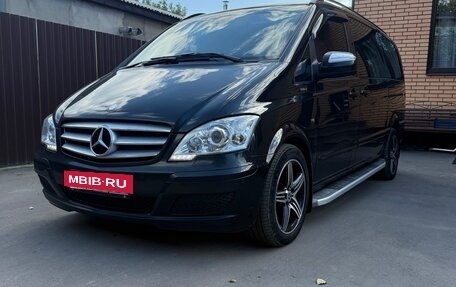 Mercedes-Benz Viano, 2012 год, 2 800 000 рублей, 2 фотография