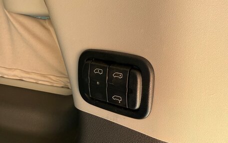 Mercedes-Benz Viano, 2012 год, 2 800 000 рублей, 14 фотография