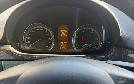 Mercedes-Benz Viano, 2012 год, 2 800 000 рублей, 10 фотография