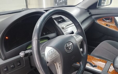 Toyota Camry, 2011 год, 1 385 000 рублей, 9 фотография