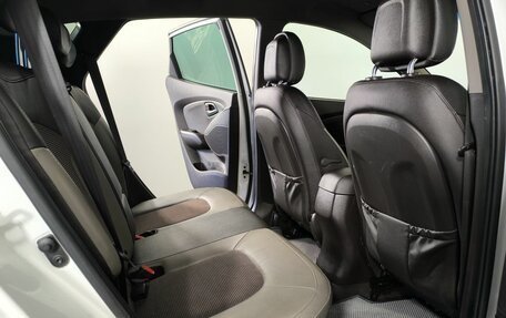 Hyundai ix35 I рестайлинг, 2014 год, 1 350 000 рублей, 13 фотография