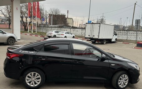 Hyundai Solaris II рестайлинг, 2018 год, 1 049 000 рублей, 3 фотография