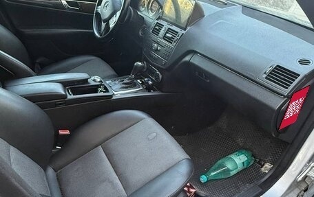 Mercedes-Benz C-Класс, 2007 год, 750 000 рублей, 5 фотография