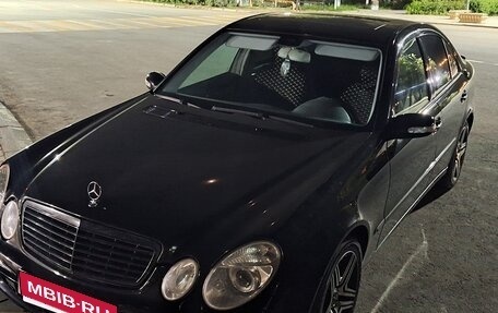 Mercedes-Benz E-Класс, 2003 год, 840 000 рублей, 4 фотография