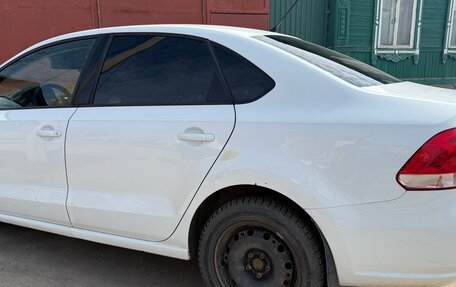 Volkswagen Polo VI (EU Market), 2014 год, 700 000 рублей, 3 фотография