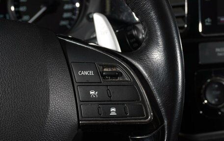 Mitsubishi Outlander III рестайлинг 3, 2017 год, 2 820 999 рублей, 22 фотография