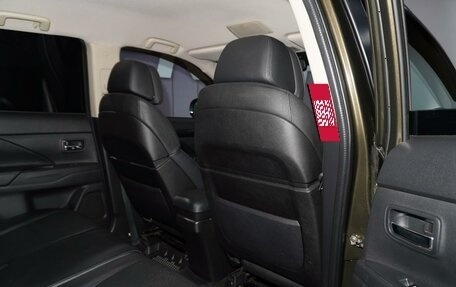 Mitsubishi Outlander III рестайлинг 3, 2017 год, 2 820 999 рублей, 15 фотография