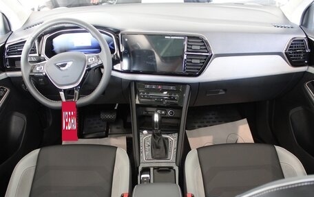 Volkswagen Jetta VII, 2023 год, 2 779 000 рублей, 7 фотография