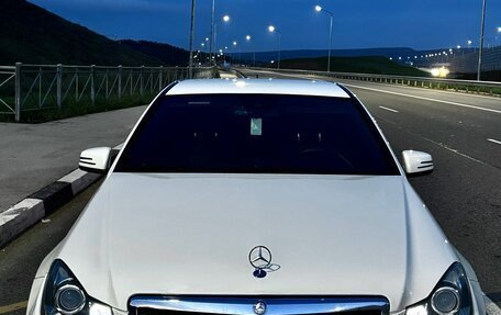 Mercedes-Benz C-Класс, 2011 год, 1 490 000 рублей, 1 фотография