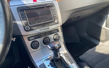 Volkswagen Passat B6, 2009 год, 560 000 рублей, 10 фотография