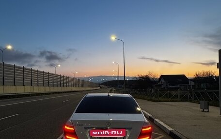 Mercedes-Benz C-Класс, 2011 год, 1 490 000 рублей, 2 фотография