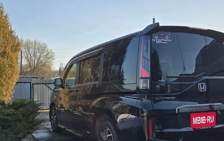 Honda Stepwgn IV, 2017 год, 2 320 000 рублей, 10 фотография