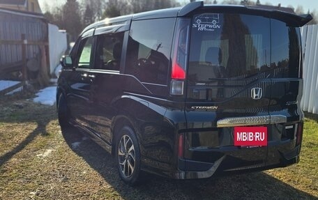 Honda Stepwgn IV, 2017 год, 2 320 000 рублей, 4 фотография