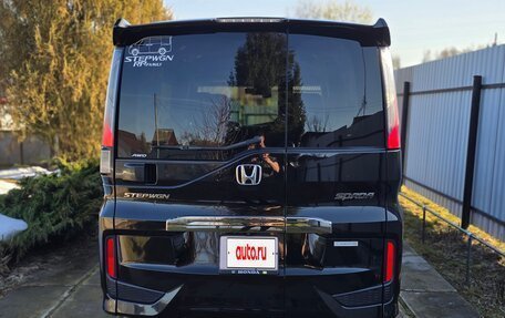 Honda Stepwgn IV, 2017 год, 2 320 000 рублей, 12 фотография