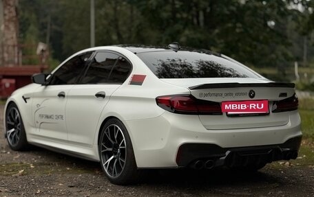BMW M5, 2019 год, 6 100 000 рублей, 4 фотография