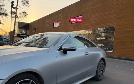 Mercedes-Benz E-Класс, 2020 год, 5 900 000 рублей, 3 фотография