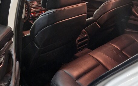 BMW 5 серия, 2012 год, 2 300 000 рублей, 11 фотография