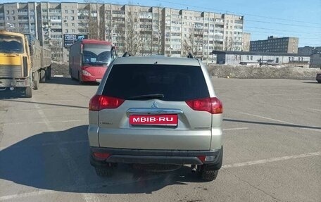 Mitsubishi Pajero Sport II рестайлинг, 2011 год, 1 750 000 рублей, 1 фотография