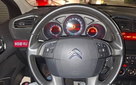 Citroen C4 II рестайлинг, 2013 год, 750 000 рублей, 10 фотография