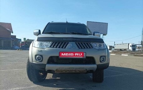 Mitsubishi Pajero Sport II рестайлинг, 2011 год, 1 750 000 рублей, 8 фотография