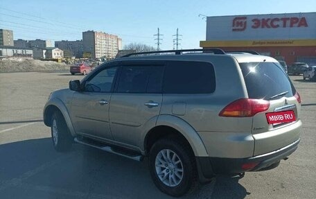 Mitsubishi Pajero Sport II рестайлинг, 2011 год, 1 750 000 рублей, 10 фотография