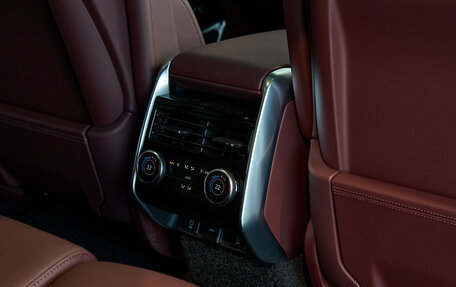 Land Rover Range Rover IV рестайлинг, 2026 год, 23 700 000 рублей, 15 фотография