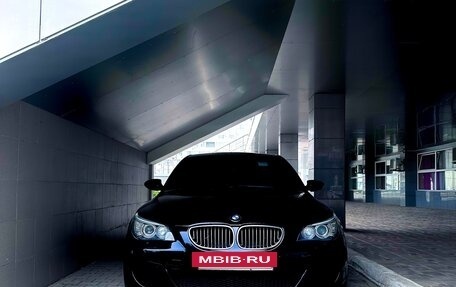 BMW 5 серия, 2003 год, 1 250 000 рублей, 7 фотография