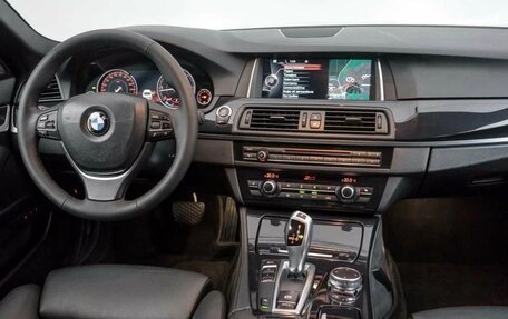 BMW 5 серия, 2016 год, 2 550 000 рублей, 7 фотография