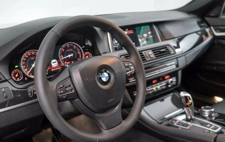 BMW 5 серия, 2016 год, 2 550 000 рублей, 8 фотография