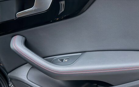 Audi A4, 2018 год, 2 150 000 рублей, 5 фотография