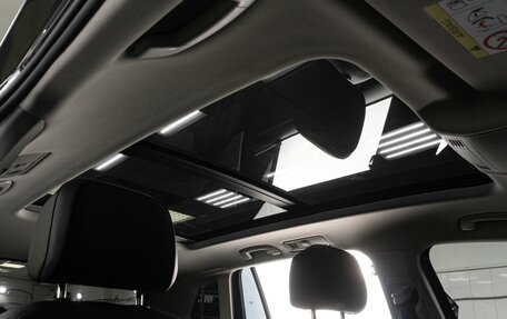 Volkswagen Tiguan II, 2021 год, 3 499 000 рублей, 15 фотография