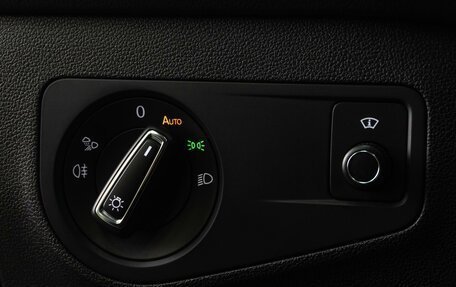 Volkswagen Tiguan II, 2021 год, 3 499 000 рублей, 22 фотография