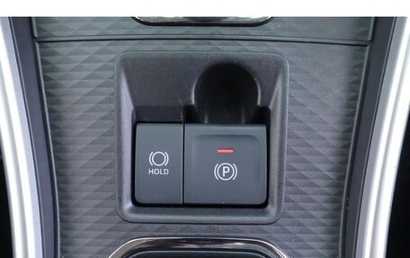 Toyota Raize I, 2022 год, 1 329 099 рублей, 18 фотография