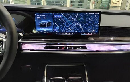 BMW 7 серия, 2025 год, 18 450 000 рублей, 12 фотография