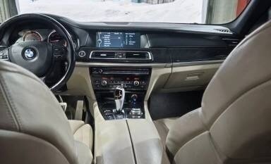 BMW 7 серия, 2011 год, 1 750 000 рублей, 4 фотография