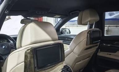 BMW 7 серия, 2011 год, 1 750 000 рублей, 15 фотография