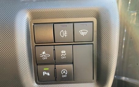 Daihatsu Rocky, 2023 год, 1 269 099 рублей, 16 фотография