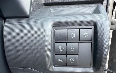 Daihatsu Rocky, 2023 год, 1 190 099 рублей, 13 фотография